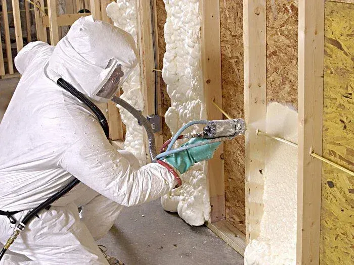 The Challenges of Spray Foam Insulation: What Homeowners Need to Know