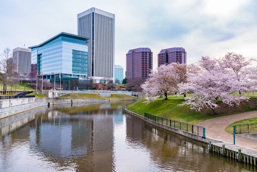 Riverside Relaxation & City Fun: Exploring Brown’s Island in Richmond, VA