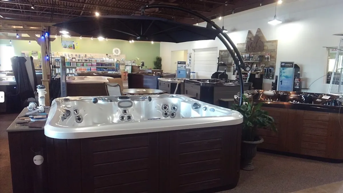 DIY vs Professional Hot Tub Installation: What’s Best for Utah Residents?
