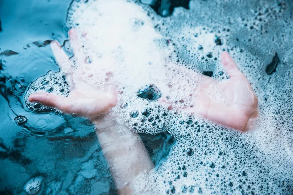 How to Maintain a Hot Tub: Cleaning, Chemicals & Water Balance Guide