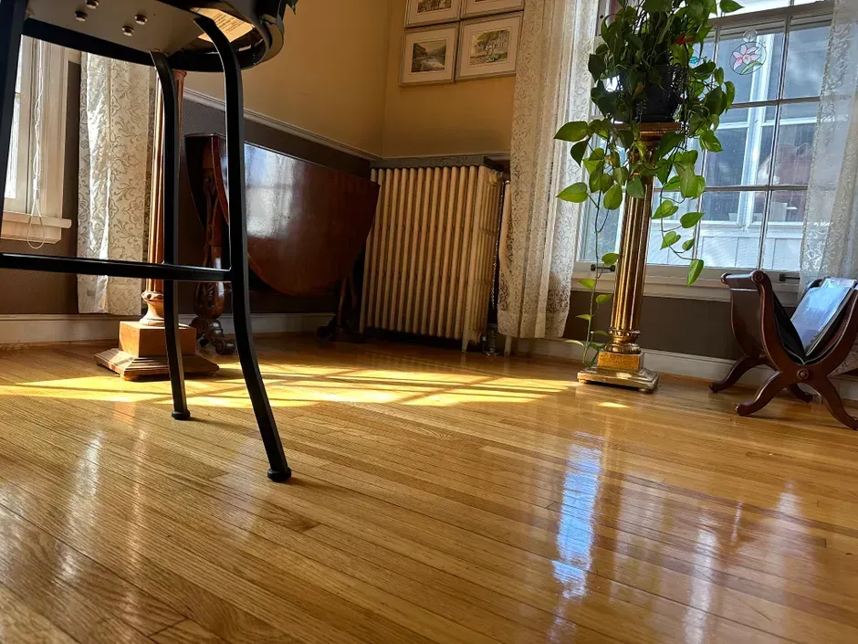 shiny wooden floor after cleaning