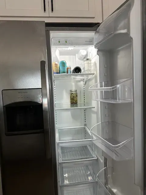 Clean fridge