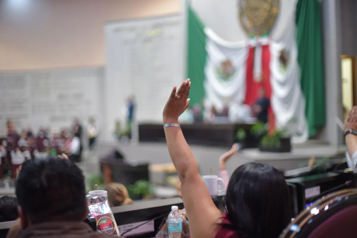 Aprueba Congreso nueva integración de comisiones legislativas