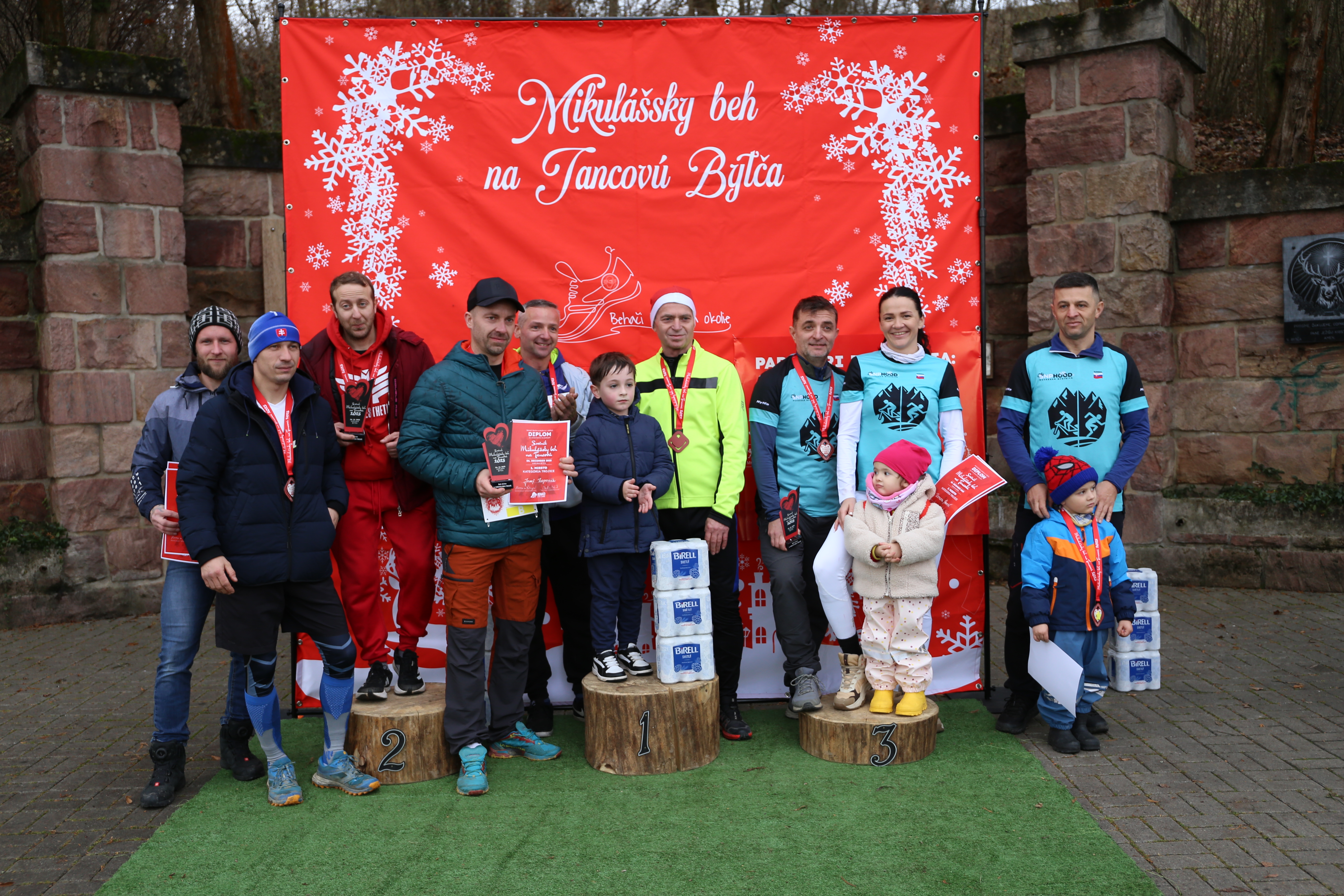 Behači Bytča a okolie o.z. - Mikulášský beh na Tancovú 2025