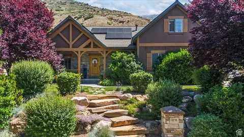 Unlock Utah County's Solar Potential – Beat Rate Hikes and Incentive Deadlines