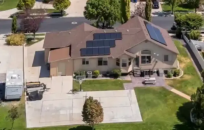Solar panels and battery installation in Spanish Fork, UT with 2025 incentives