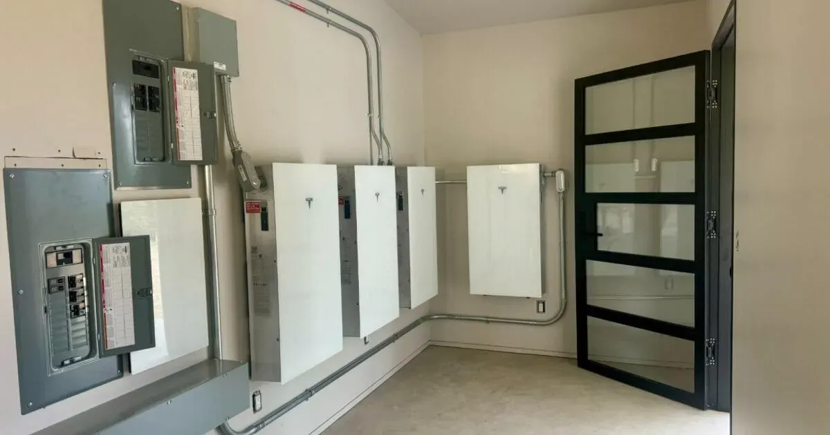 Vibrant image of EG4 PowerPro ESS and Tesla Powerwall 3 solar batteries on a Payson, Utah home rooftop, emphasizing 30% ITC savings and urgency before 2025 expiration.