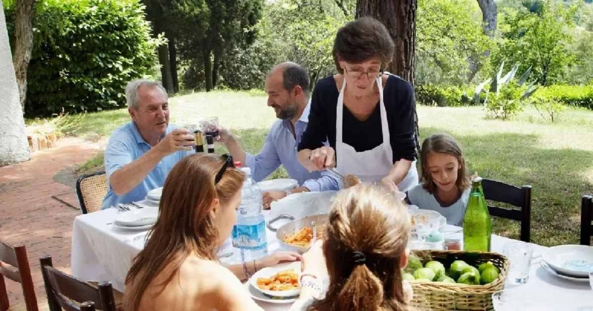 Relaciones Tóxicas Familiares: El Dolor Invisible que Viene de Quienes Más Deberían Cuidarnos