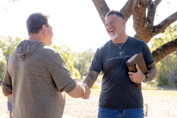 Christian Life Coaching vs. Therapy: What’s the Difference – and Which Do You Need?