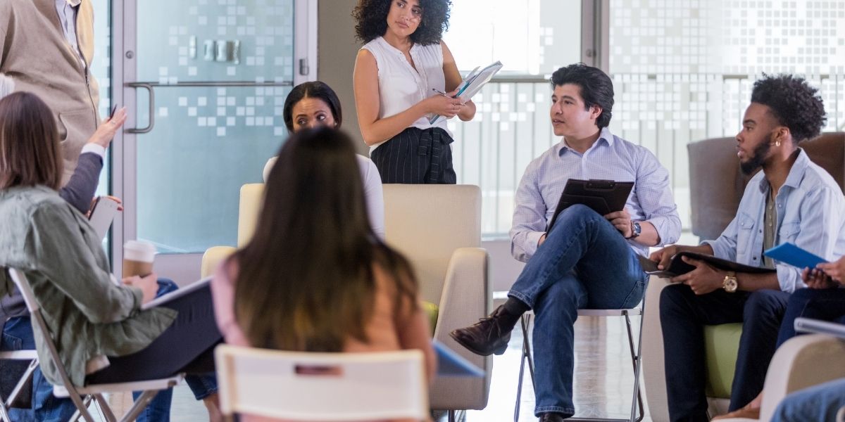 GoHighLevel pour association : un allié pour faire plus avec moins