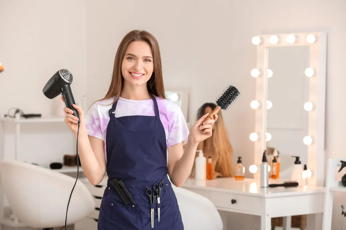 From Chaos to Clarity: Why All-in-One Platforms Are the New Must-Have for Salons