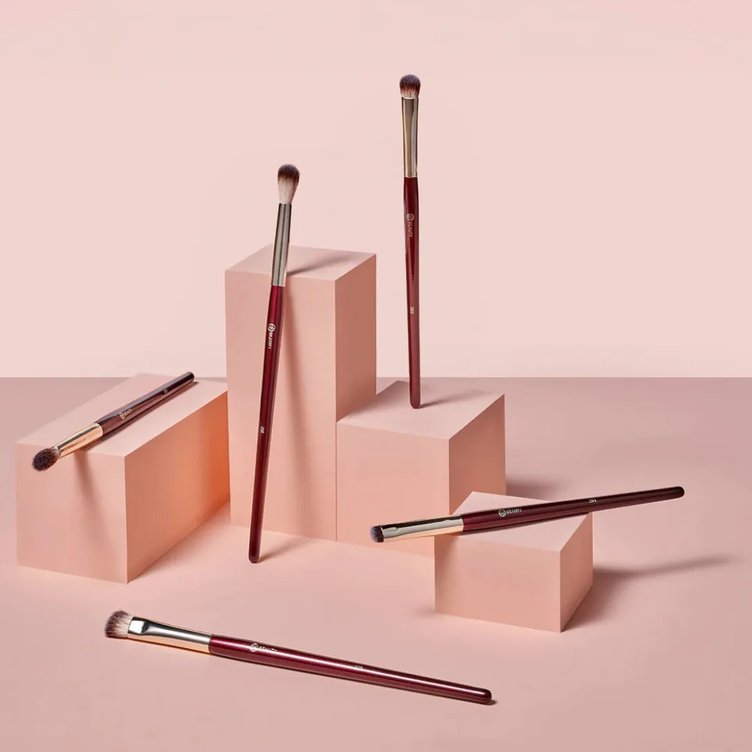 Eye Makeup Brushes Explained: The Ultimate Guide for Women Over 50