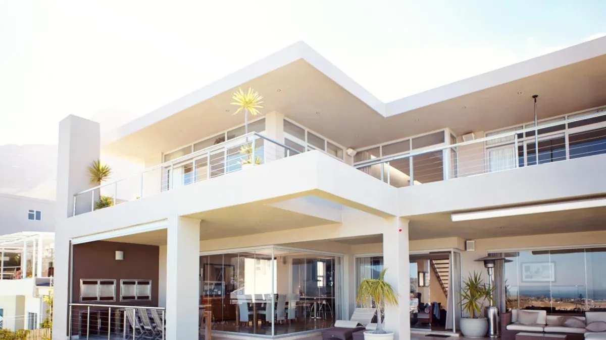 HDR vs. Flash: Which One Works Best for Property Photos?