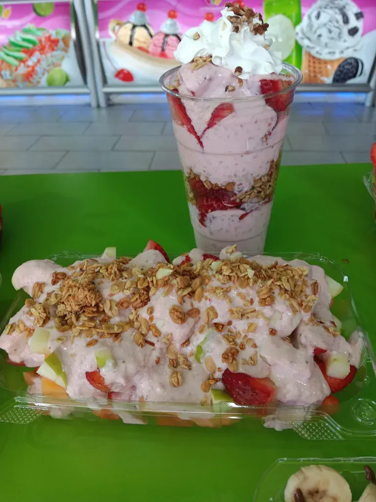 La Michoacana Top's Ice Cream Parlor