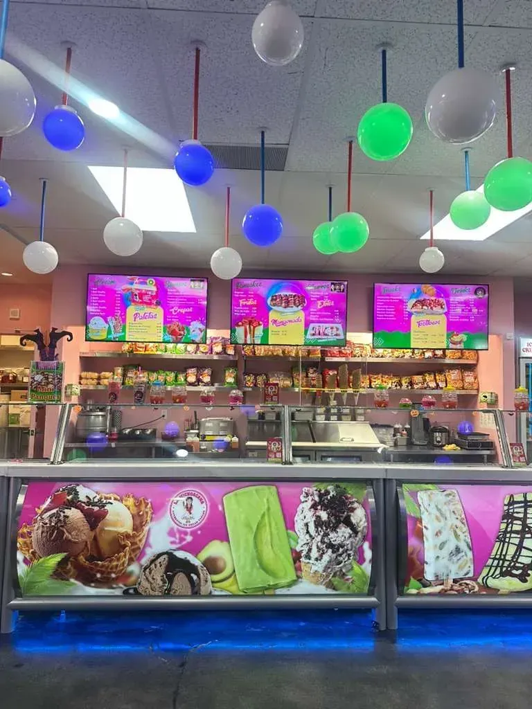 La Michoacana Top's Ice Cream Parlor