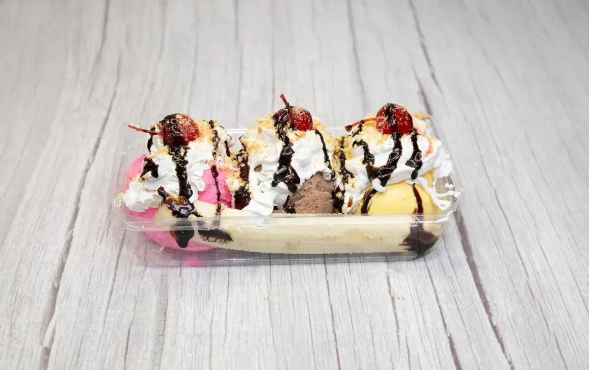 La Michoacana Top's Ice Cream Parlor
