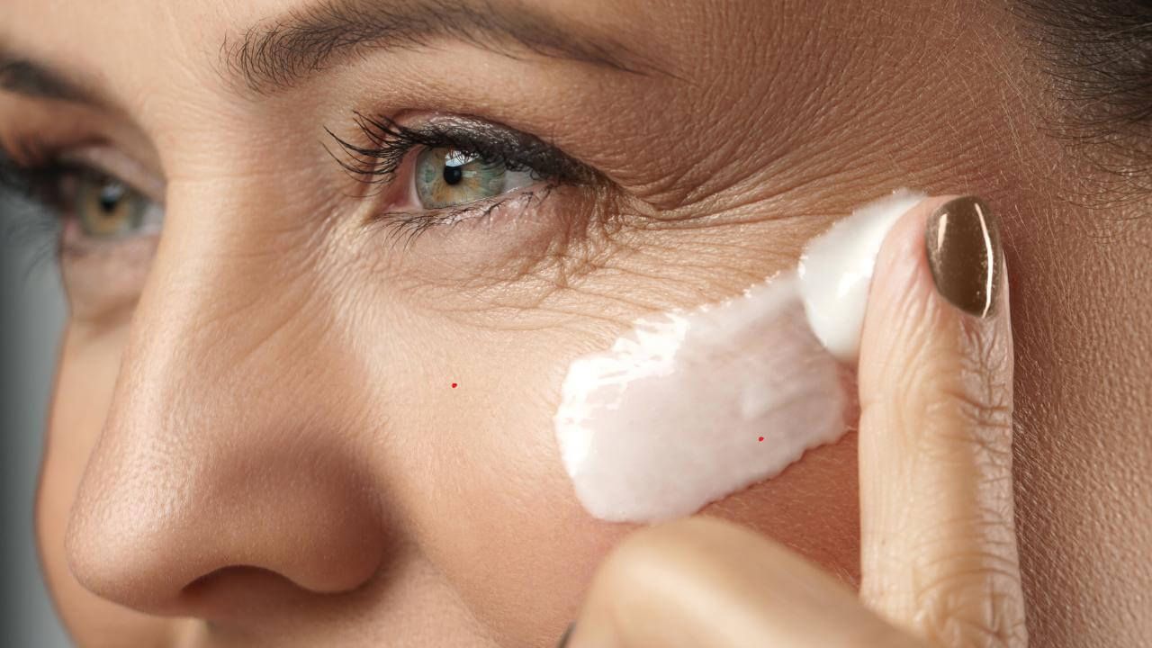 Top 10 Anti-Aging Skincare Ingredients Dermatologists Swear By