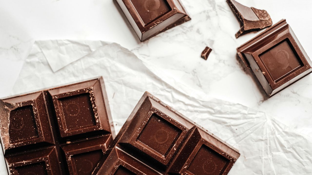 How to Eat Trigger Foods Without Binge Eating (Overcoming Food Fear & Guilt)