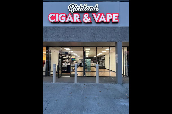 Smoke Shop in Richland | Richland Cigar & Vape