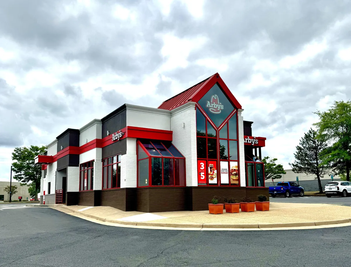 Rare Find! Freestanding Restaurant with Drive Thru For Sale