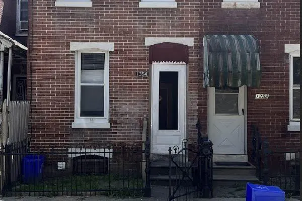 1354 Gillingham St Philadelphia, PA 19124