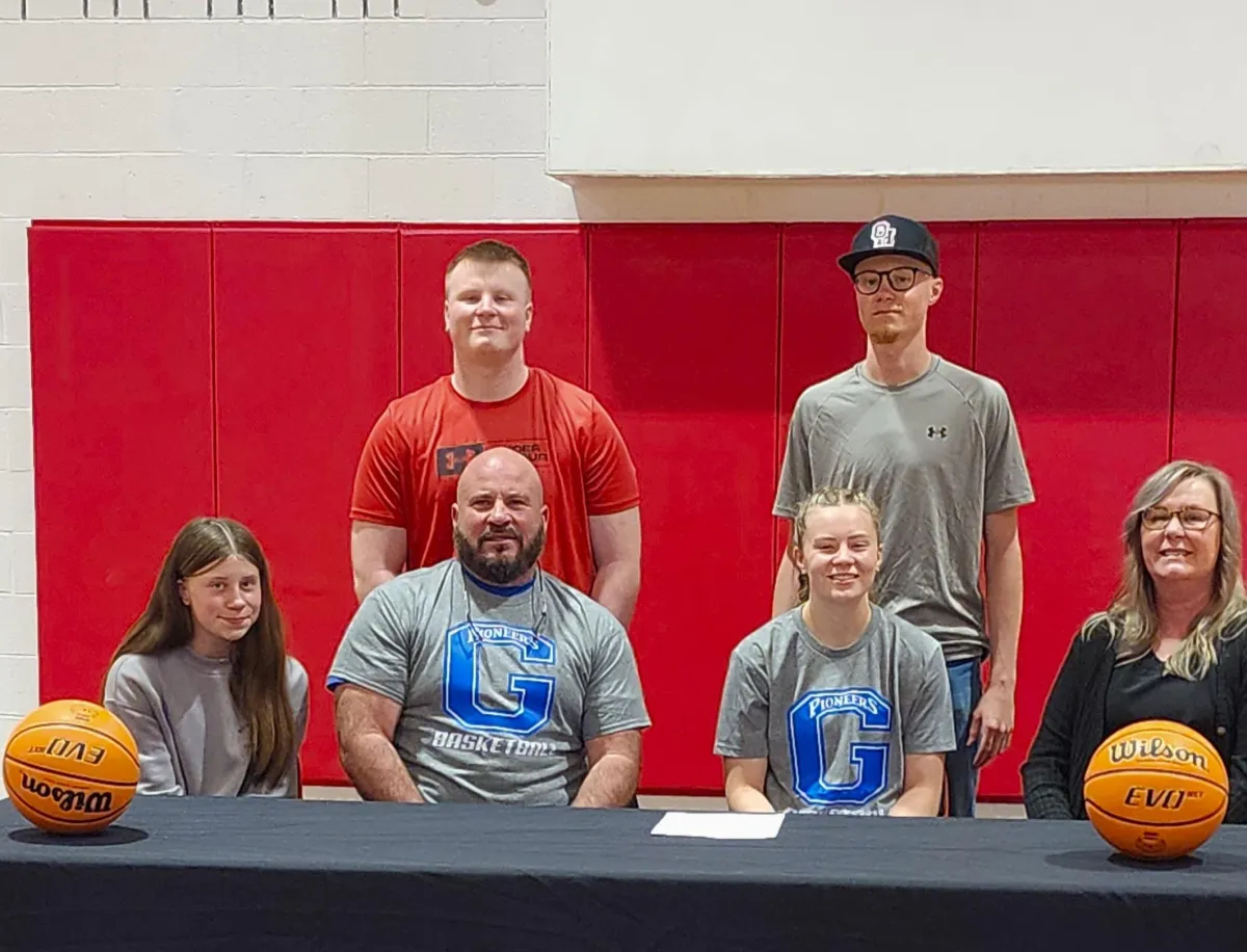 Oak Hill Hoopster Addy Isaacs Signs with Glenville State University