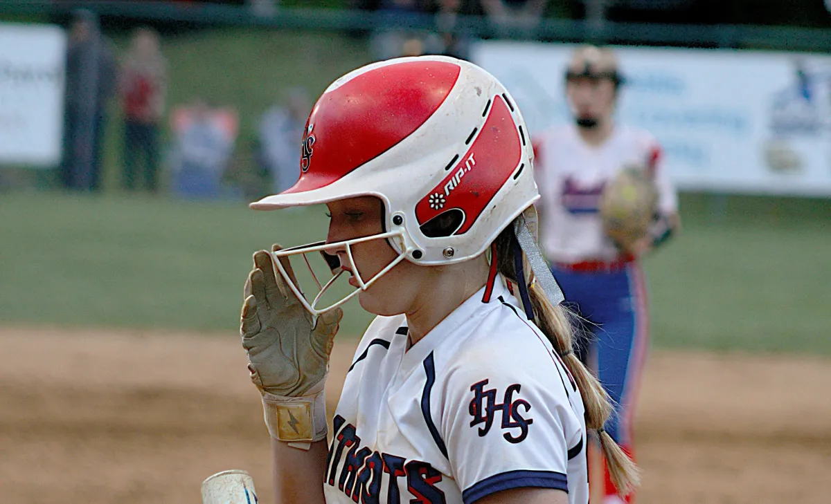 Bradbury's Walk-off Winner Keeps Independence Alive