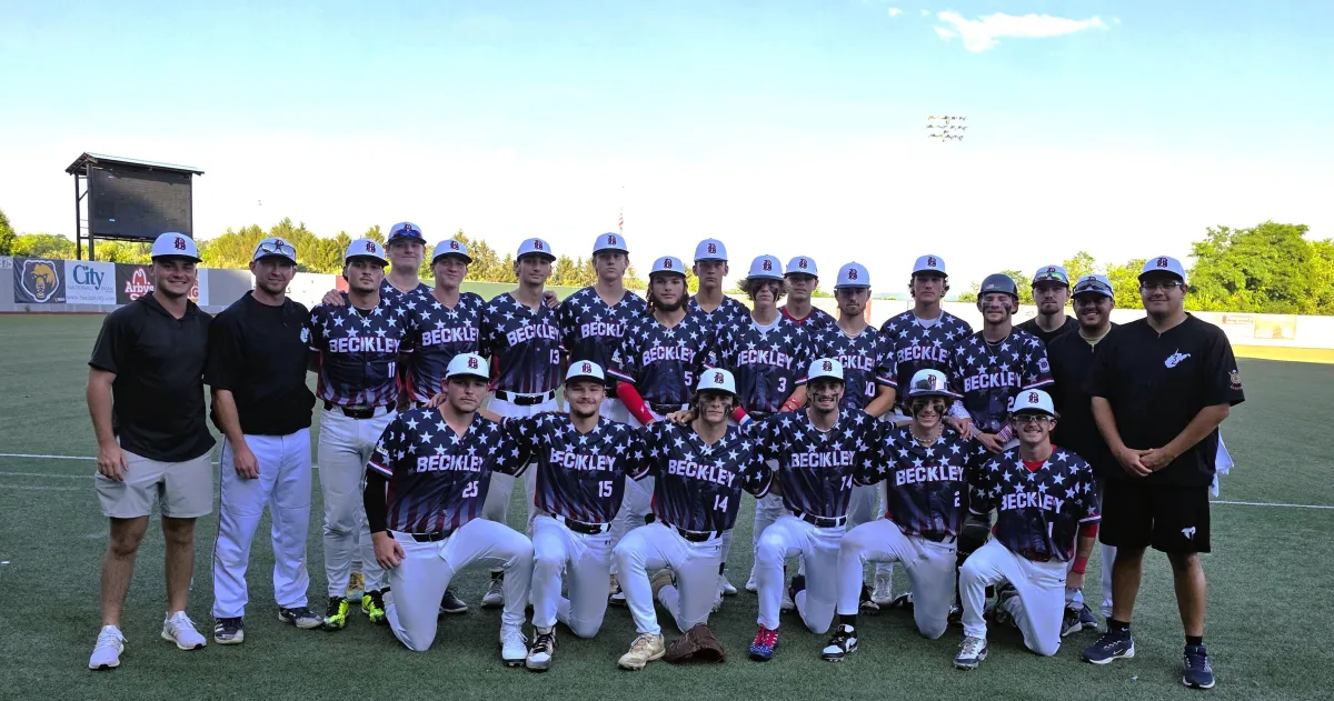 Beckley Past Post 32 wins two-out-of-three weekend clashes