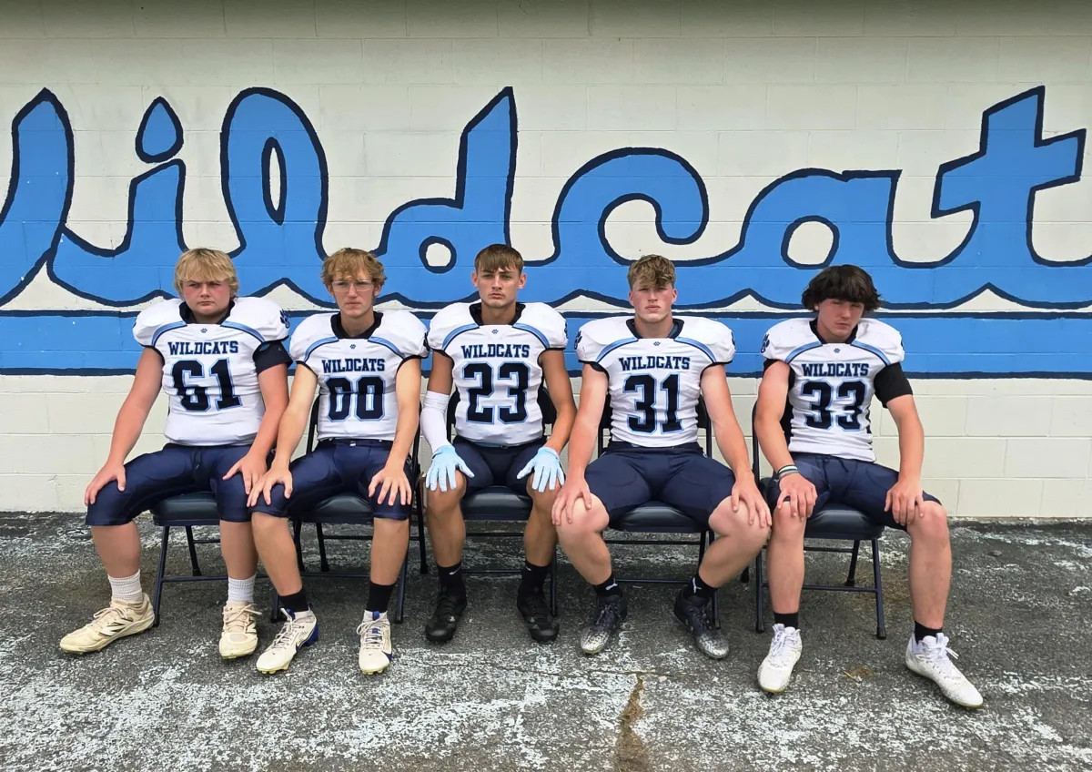 HS Football: Meadow Bridge doubles up Wyoming East 32-16