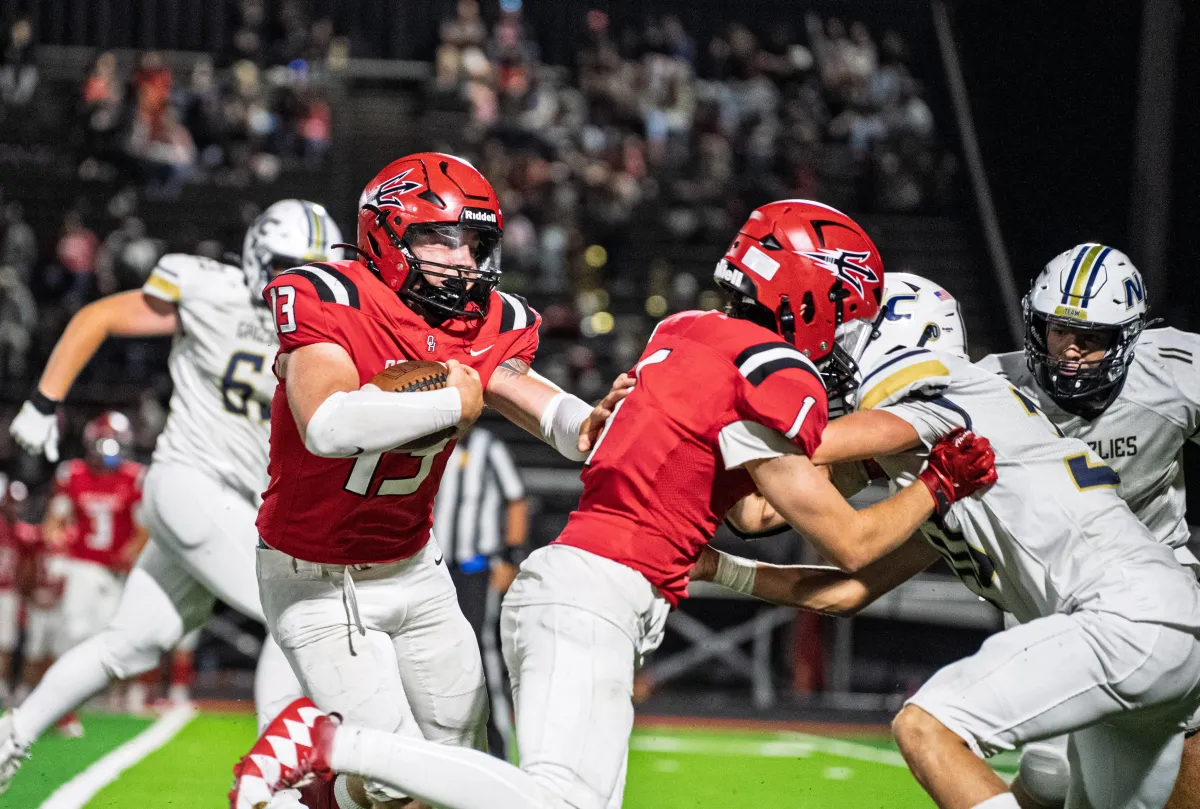 HS Football: Coaches Corner with Oak Hill head coach Davon Marion