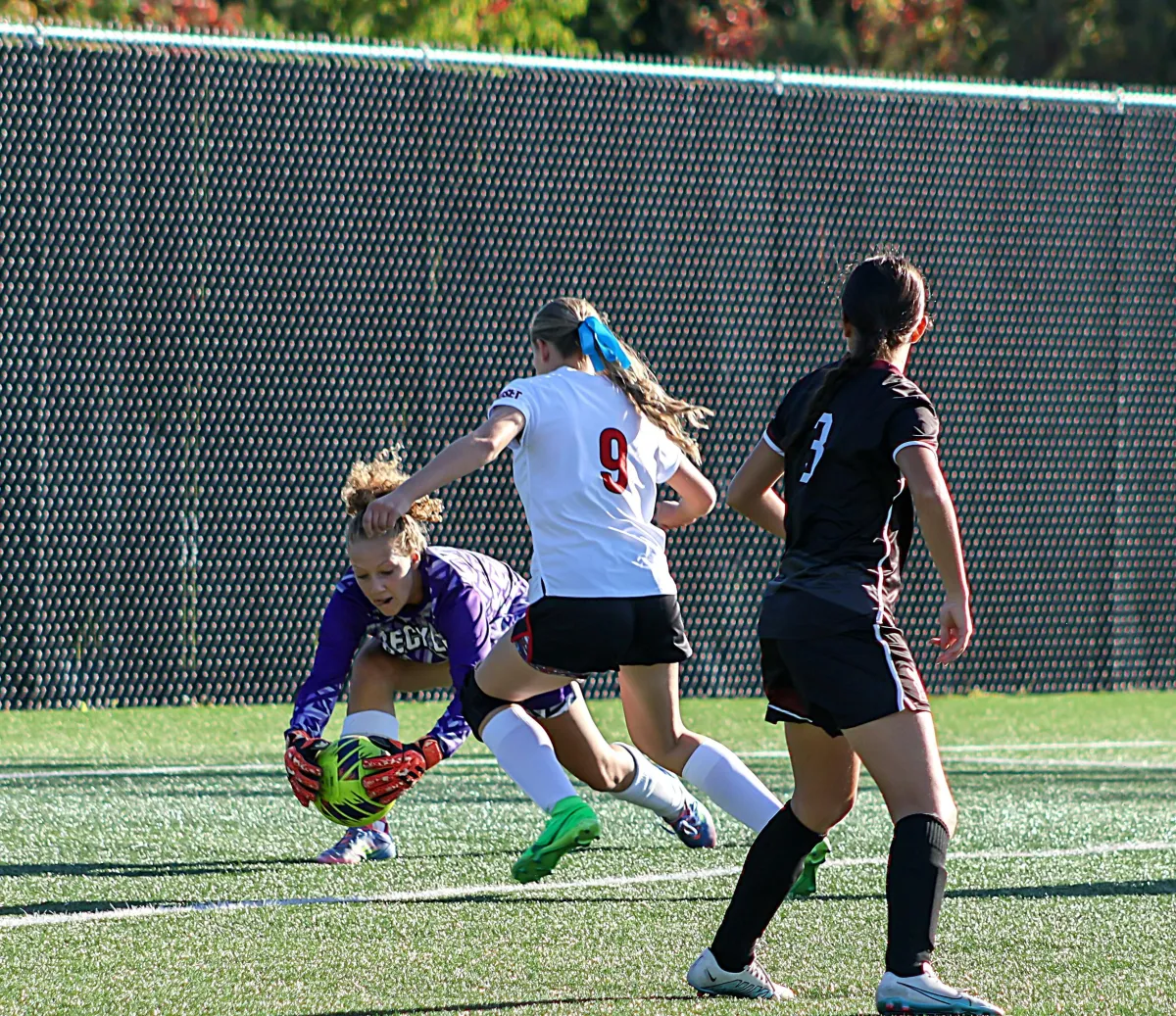 HS Girls Soccer: Oak Hill strikes early in key regional win over Beckley