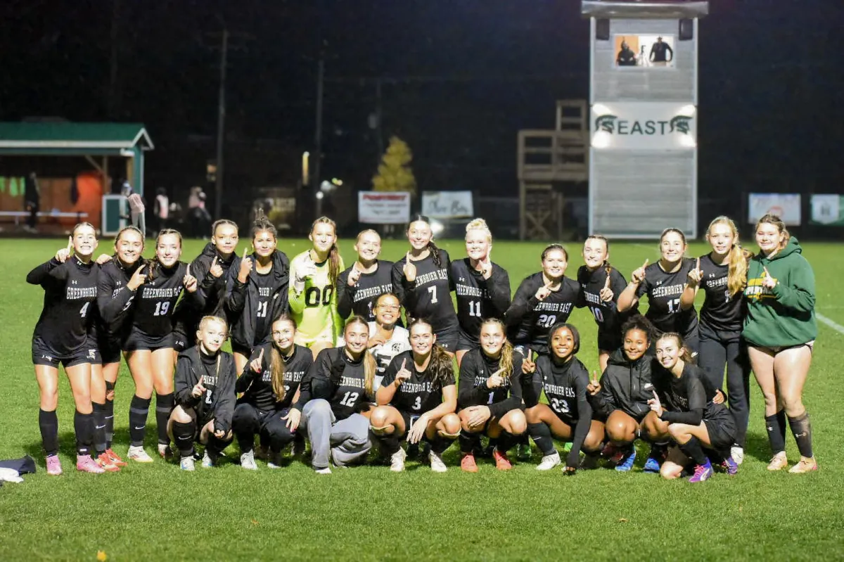 HS Soccer: Greenbrier East sweeps Regions 3 titles