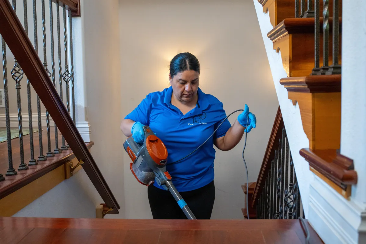 What to Look for When Hiring a Professional Cleaning Company