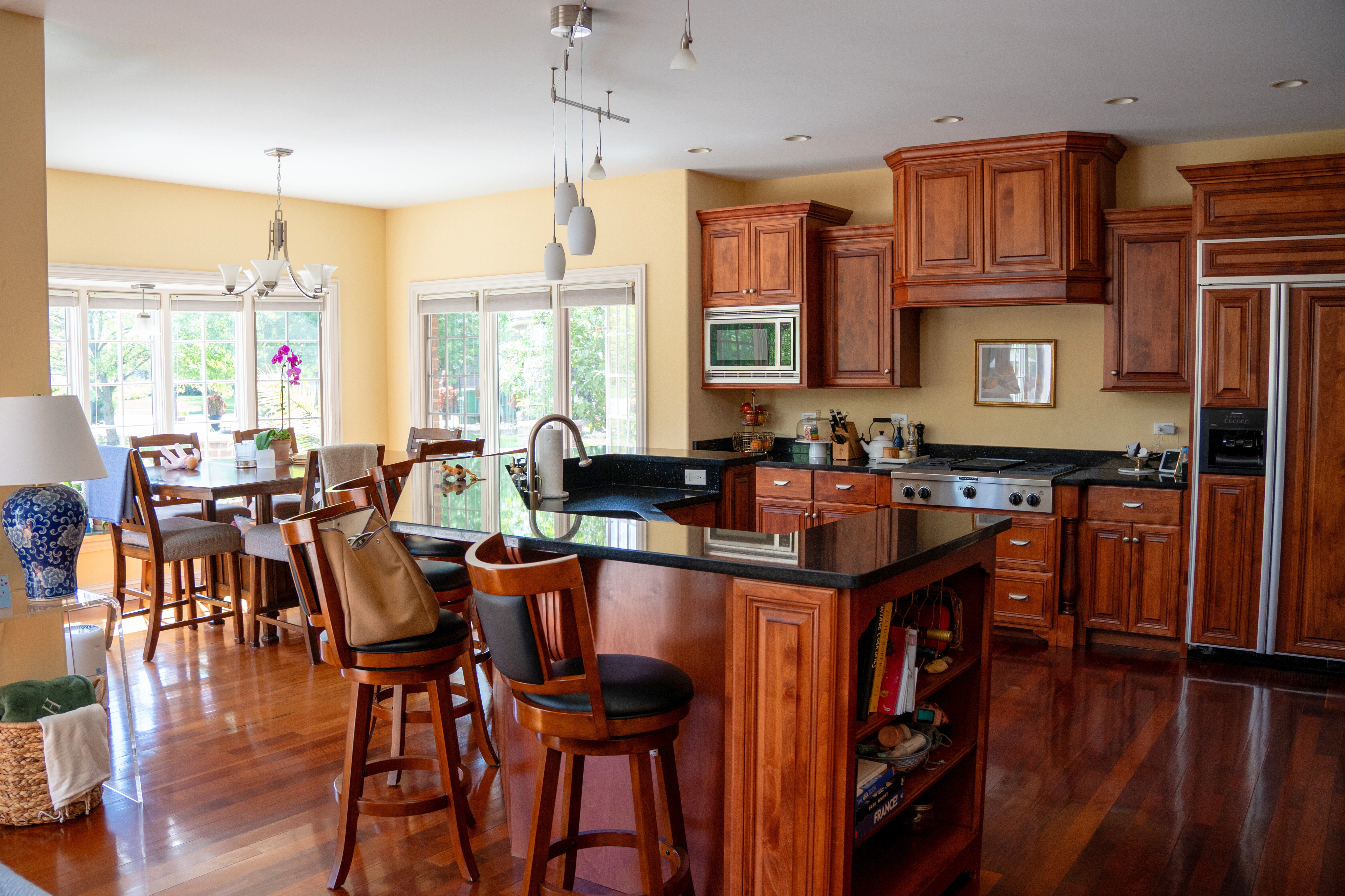 A Beautiful, Freshly Cleaned by Casita Clean, Kitchen in a Plainfield Home