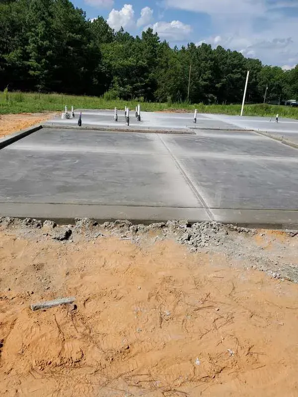 Leon's Construction Inc.