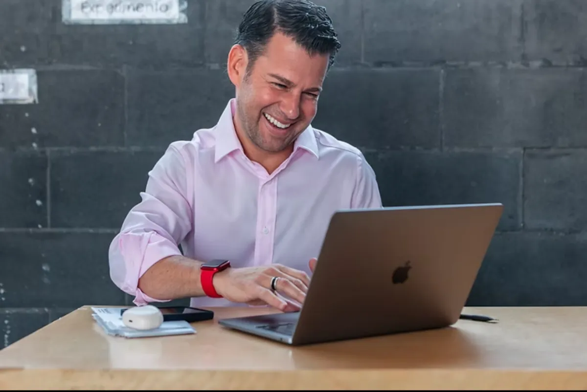 Why you need a signature solution if you want to get more leads and close sales with more ease!