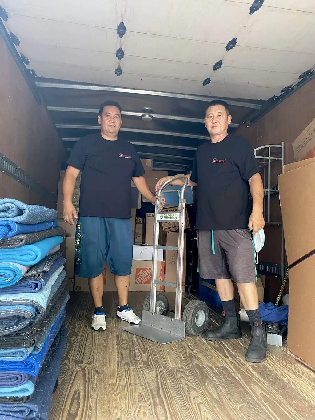 Mngmovers photos of work