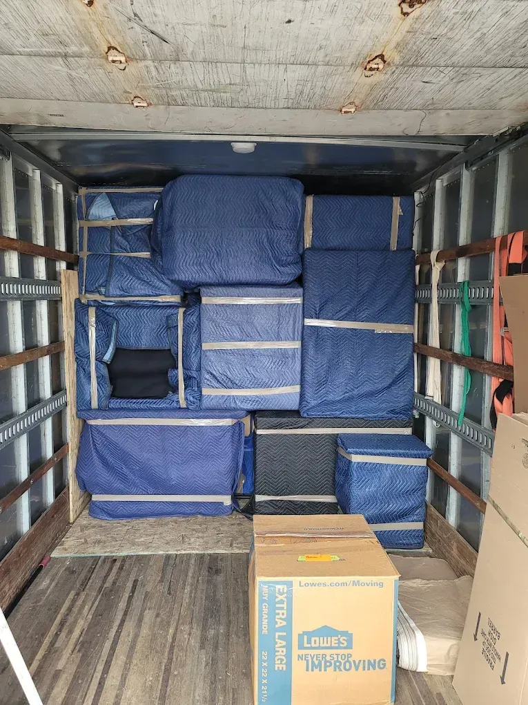 Mngmovers photos of work