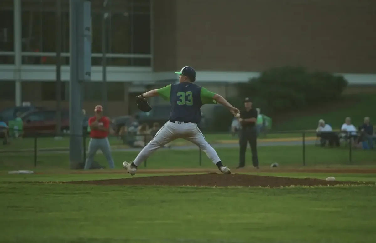 ‘Sox Stay Alive In Valley League Playoffs By Knocking Off Generals, 8-5