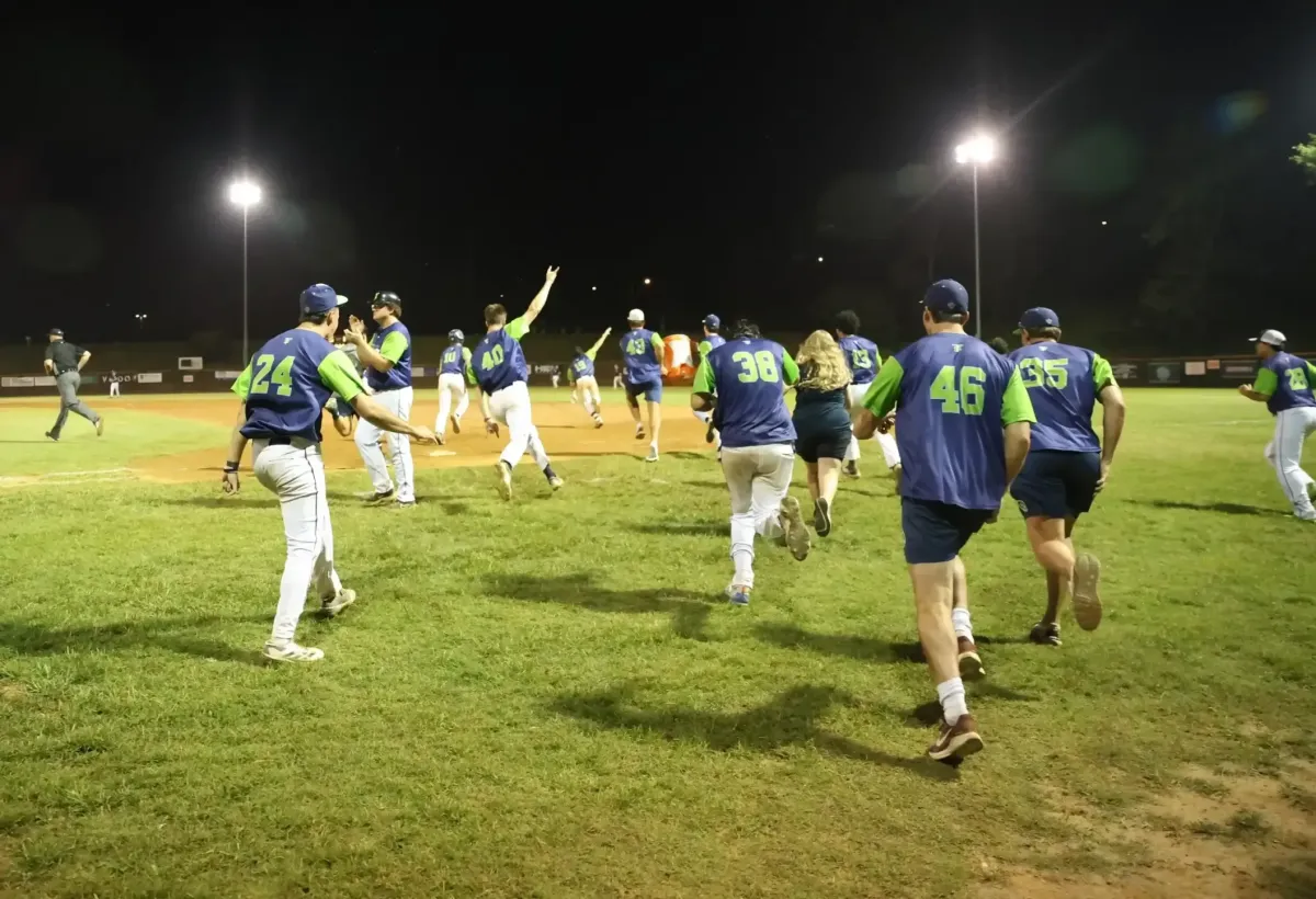 Lutterman’s Sacrifice Fly Forces Game Three In Valley League Championship Series