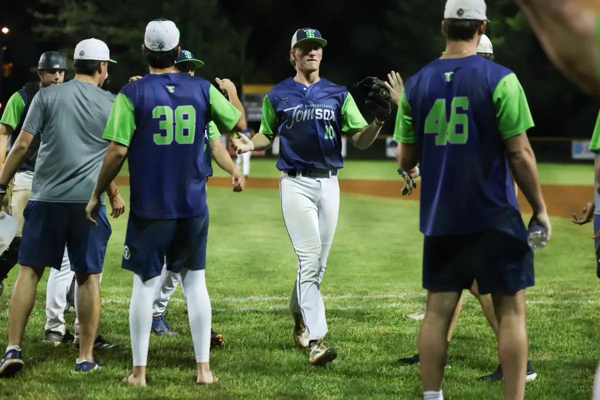 Tom Sox Trounce Turks, 14-2, In Seven Innings