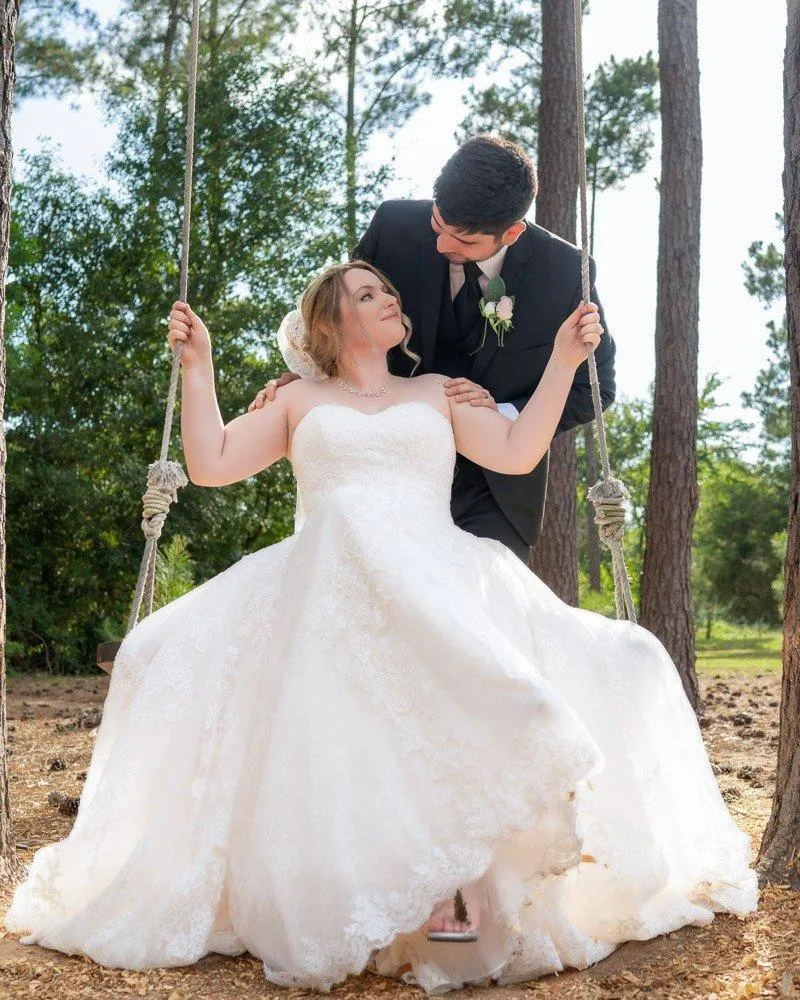 Creative Wedding Albums: Beyond the Traditional Photo Book