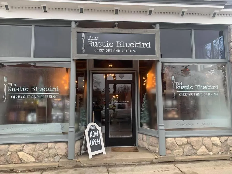 🥞 From Pancakes to Perfection: A Cozy Morning at The Rustic Bluebird