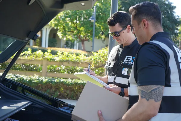 Saving Lives One Delivery at a Time The Role of Healthcare Couriers