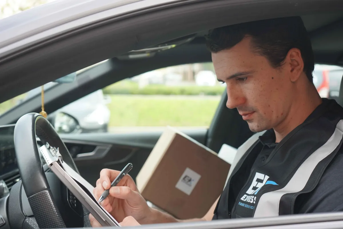 Efficient Pharmacy Courier Services for Timely Medication Delivery