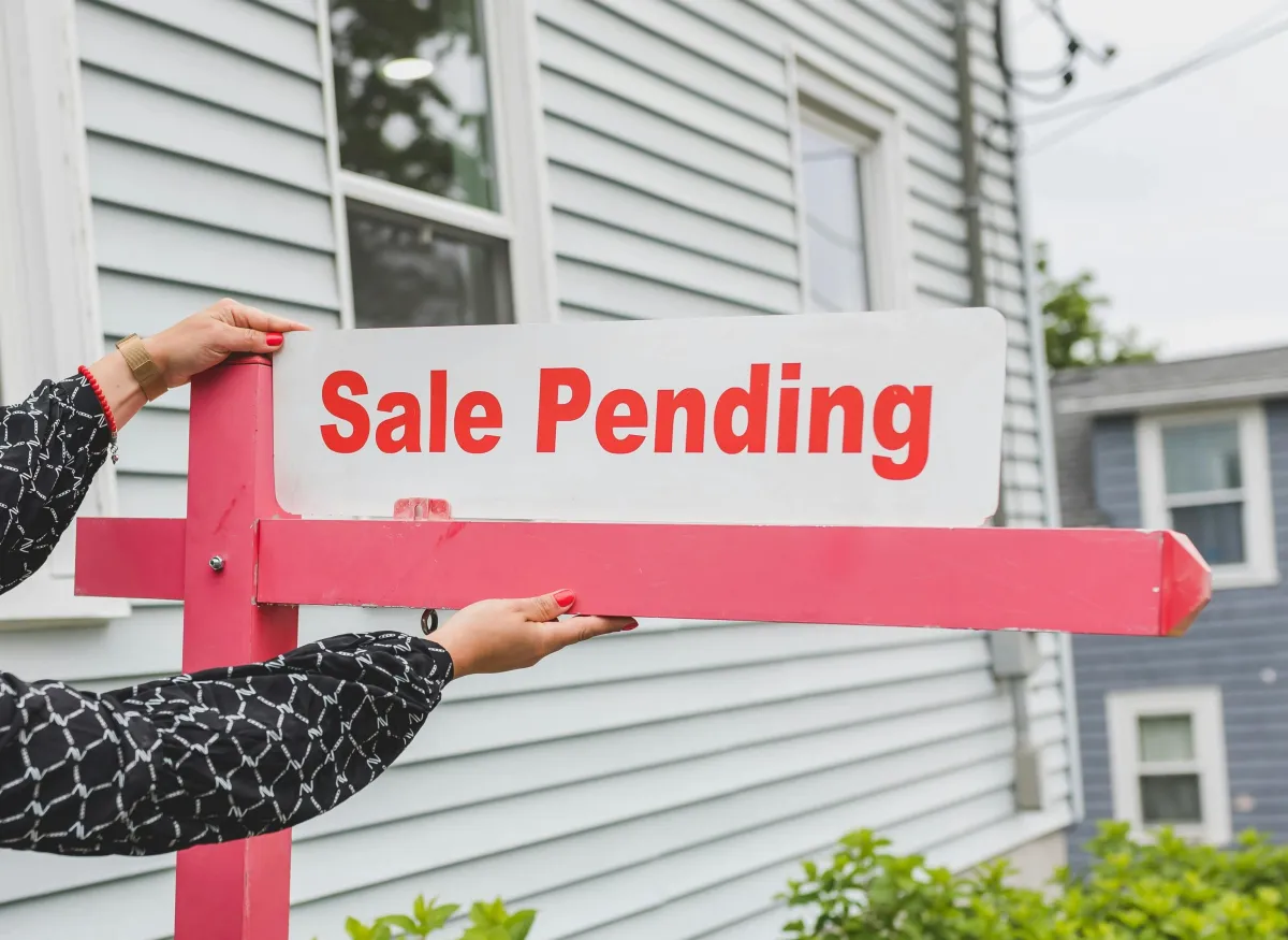 Why overpricing hurts sellers in the end