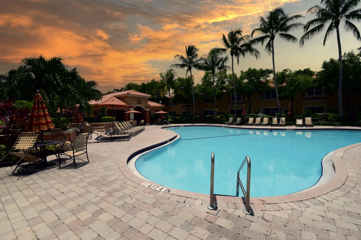 Discover the home features that make listings unforgettable—from ample closet space to updated bathrooms and open floor plans. Learn how to make your South Florida home stand out with The Listing Team.