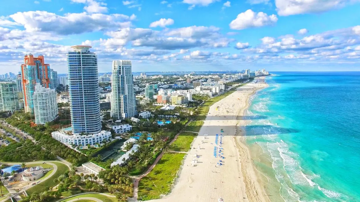 Where to Stay in Miami for Your Weekend Getaway (with Car Rental & EV Tips)