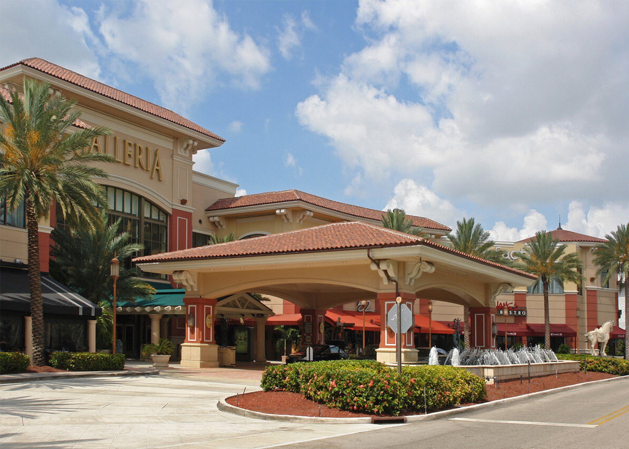  Ultimate Guide to Visiting The Galleria at Fort Lauderdale — Hotel & Car Rental Tips Included