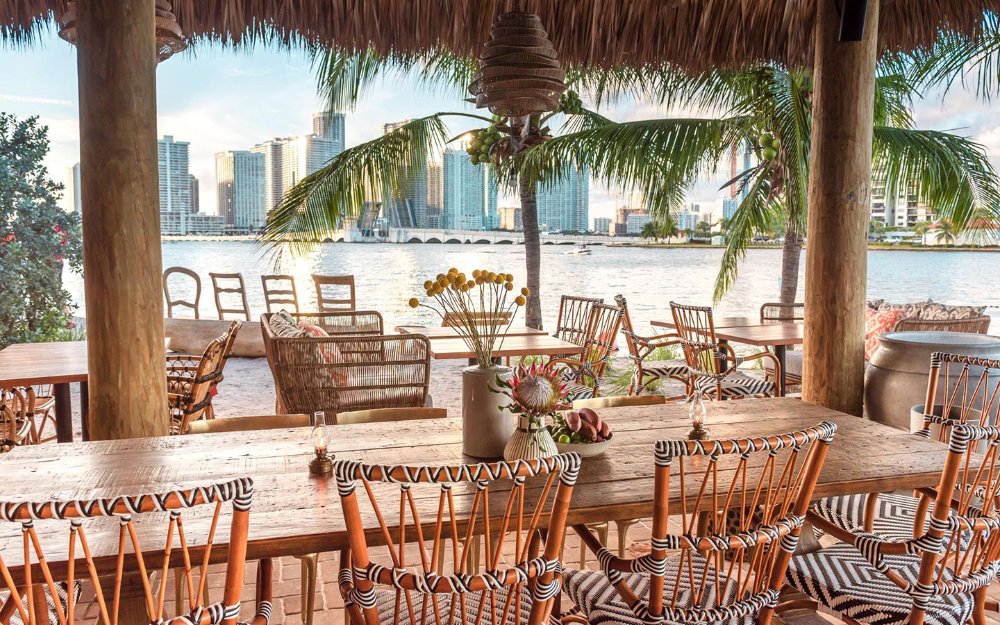Miami Waterfront Dining & Stay Guide: Boatyard + Hotels & EV Car Rentals